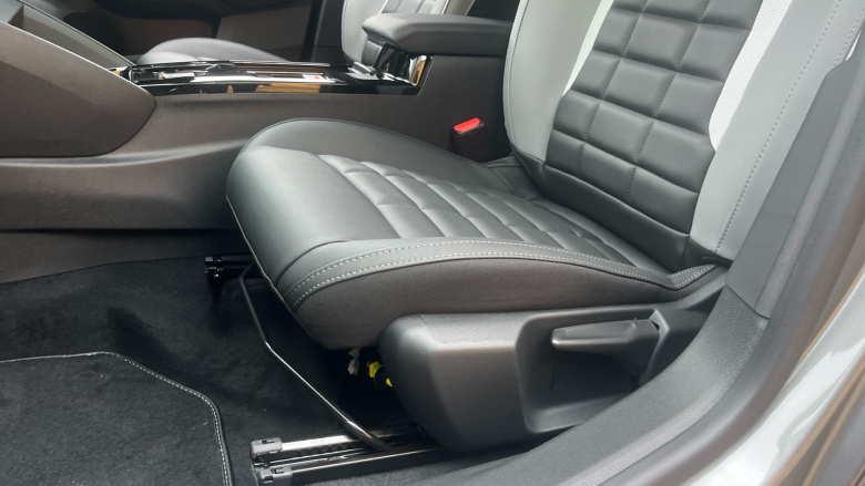 Citroen C4 1.2 [130] Max 5dr Auto Petrol Hatchback